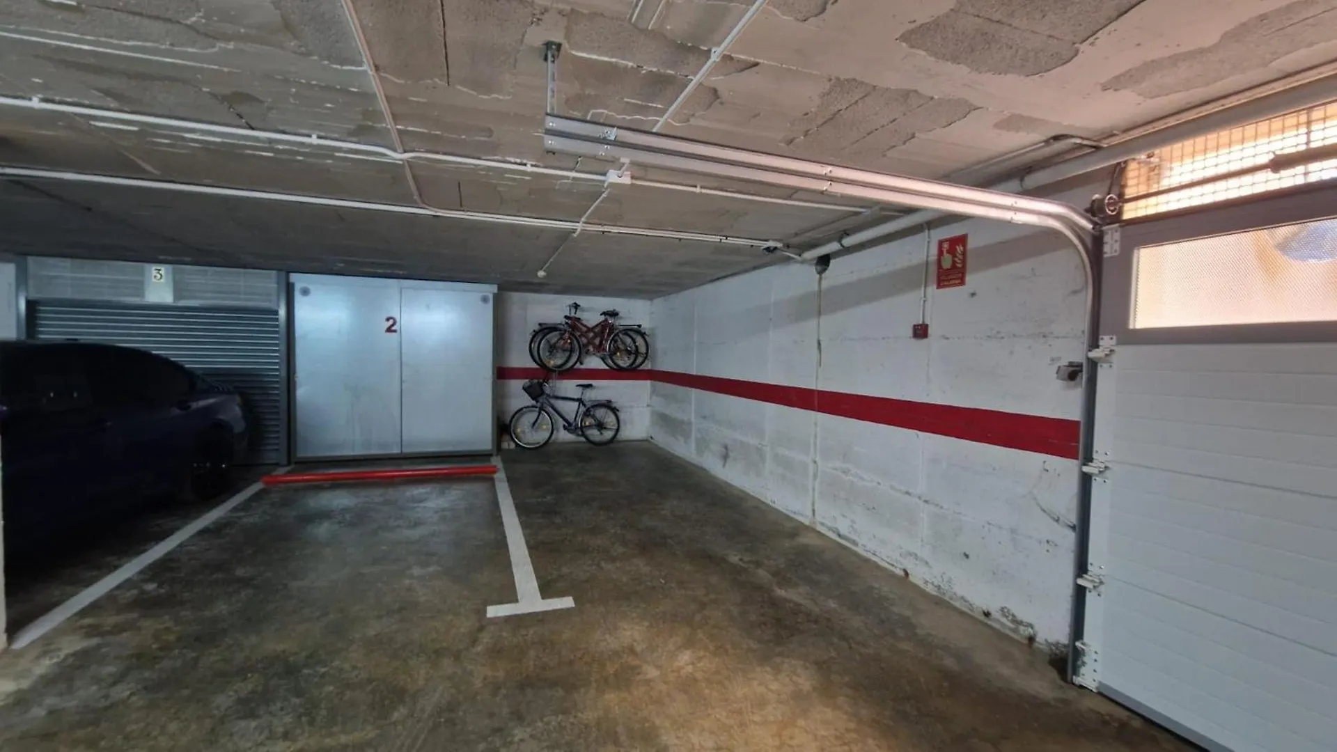 Cap Mestral Con Piscina Y Aire Acondicionando Roses Apartman