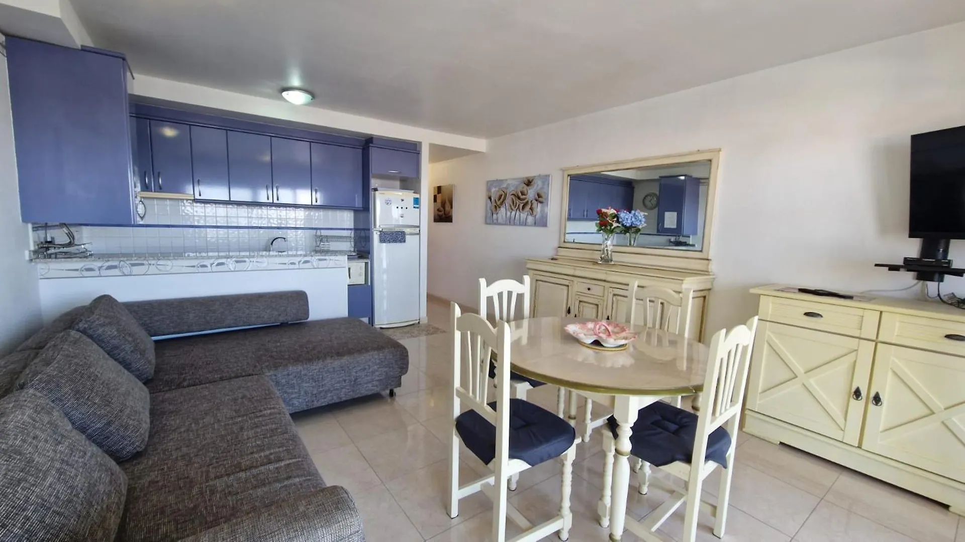 Apartman Cap Mestral Con Piscina Y Aire Acondicionando Roses